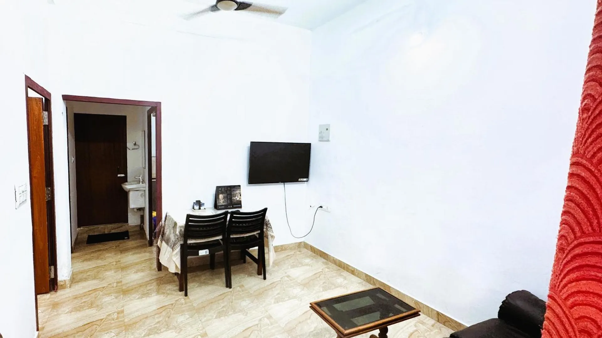 Vcs Apartments Parassinikadavu Parassinikkadavu 0*,  Indie