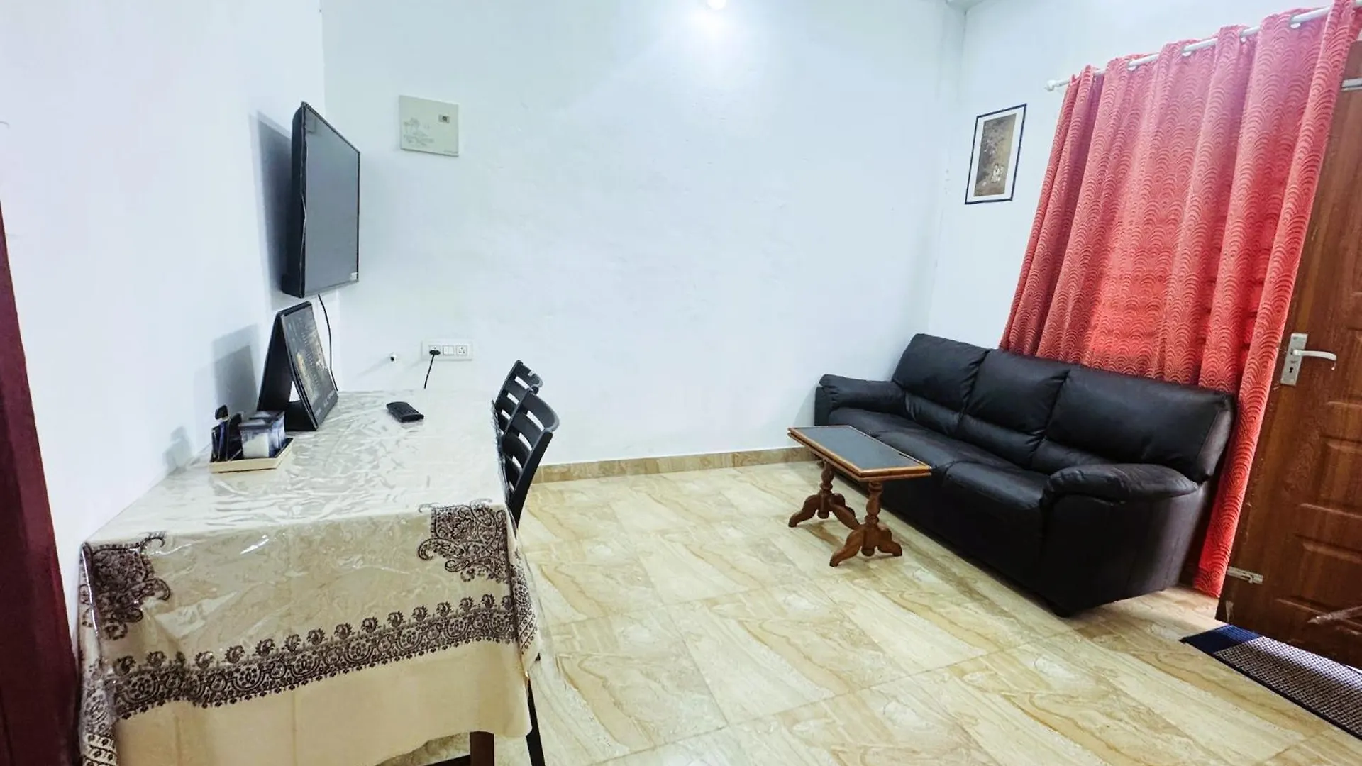 Vcs Apartments Parassinikadavu Parassinikkadavu 0*,  Indie